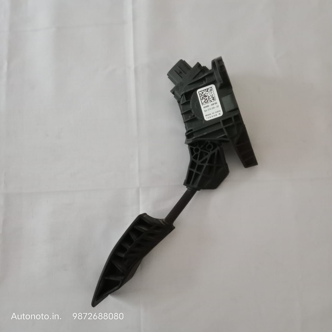 49400-68POO  ACCELERATOR PEDAL BALENO